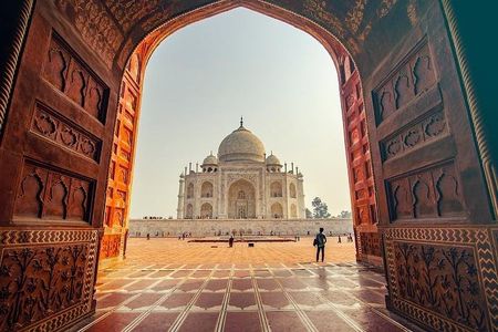 Private Full-Day Taj Mahal and Agra Fort Tour from Jaipur