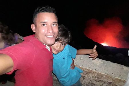 2 full days tour Granada + Lava+Leon area
