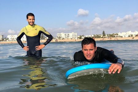 Comesurfing - Learn how to surf