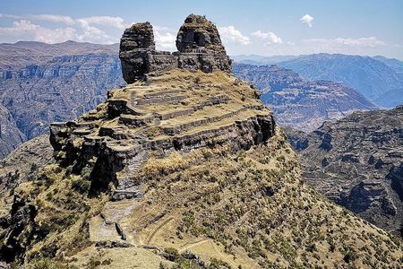 Waqra Pukara (Day Trip)