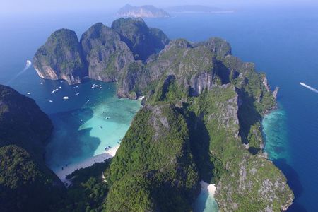 Full-Day Phi Phi Islands Tour with Lunch from Krabi