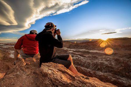 San Pedro de Atacama: 2-Day tour visiting Tatio Geysers & the Moon Valley