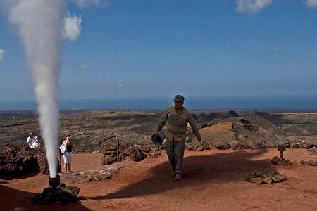 Timanfaya, Golfo, Jameos Agua & Camel Ride (opt) - Lanzarote