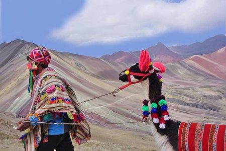 From Cusco: Rainbow Mountain 1-Day + Meals