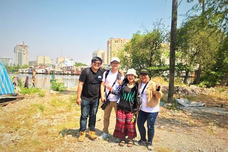 Saigon Slum tour, Chillspots tour by scooter | Female driver