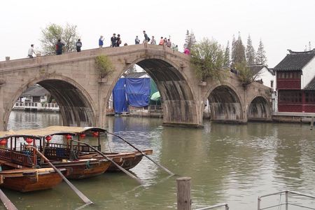 Half Day Shanghai Tour to Zhujiajiao Water Town