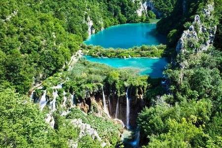 Split to Zagreb Group Transfer with Plitvice Lakes guided tour