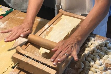 Cooking Class at a Farmhouse in Val d'Orcia Tuscany