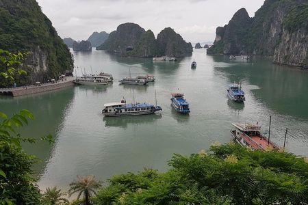 Shore Excursion: Wonderful Heritage Day Cruise at Halong Bay