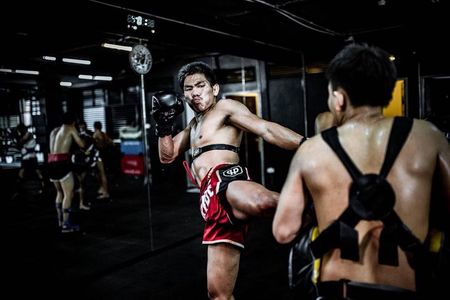 Experience Muaythai Fighter Life