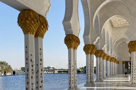 Abu Dhabi Day Trip with Grand Mosque and louvre Abu Dhabi