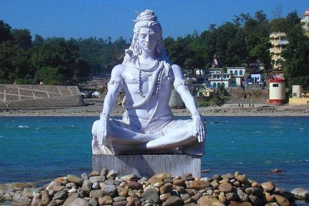 Day trip to Haridwar and Rishikesh by Private Air-Condition Vehicle.