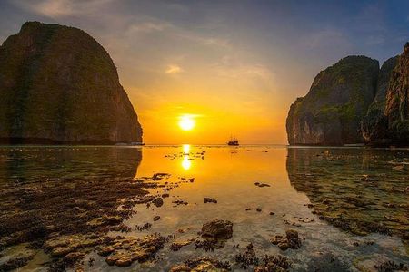 Phi Phi, Maiton, Khai Island Sunset Romantic Trip By Phuket Seahorse Marine
