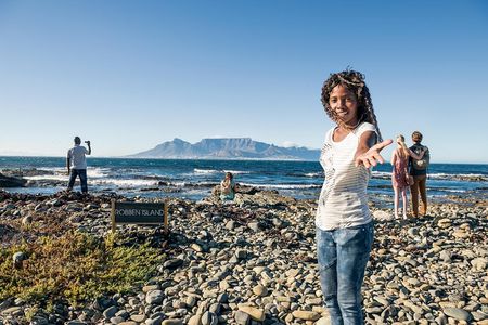 Robben Island Ticket, Kirstenbosch & South African Wine Tasting Small Group Tour
