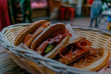Bologna Private Food Tour with 6 or 10 Tastings