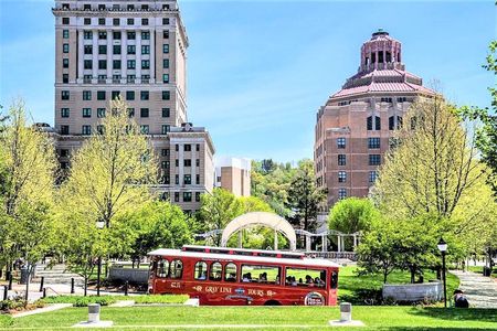 Asheville Hop-On Hop-Off Sightseeing Trolley Tour