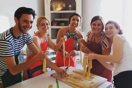 Authentic Cooking with Locals: Meal, Wine & Scenic Views 