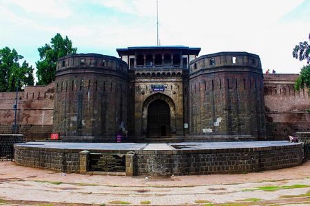 Pune: 7-hours full day heritage & cultural day tour with a local