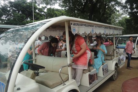 India taj mahal one day tour by express train
