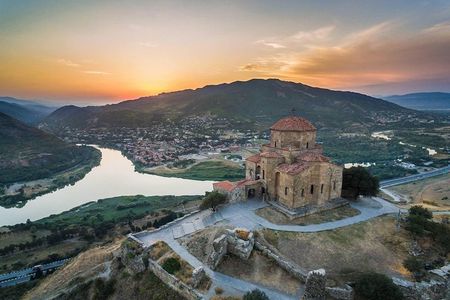 Four Historical Places: Mtskheta-Gori-Uplistsikhe-Jvari Monastery- Private Tour 