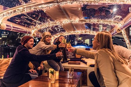 Amsterdam 2-Hour Evening Cruise With Live Guide and Bar