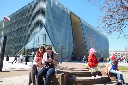 Tour of the Warsaw Ghetto