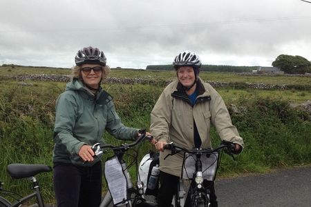 Burren Private Guided E-Bike Tour, with visit to Poulnabrone Tomb