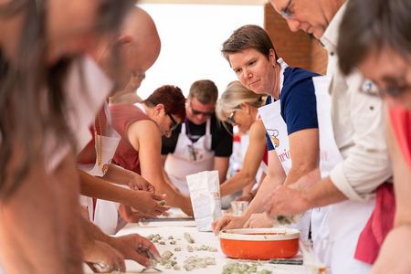 Cesarine: Small group Pasta and Tiramisu class in Varenna