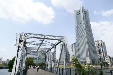 Yokohama 4hr Private Tour with Government-Licensed Guide