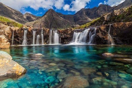 1 Day Tour from Inverness - Isle of Skye, Fairy Pools, and Eilean Donan Castle 