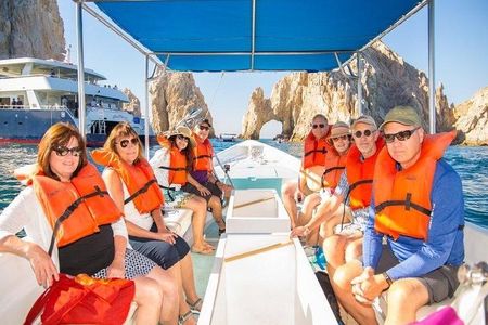 The Arch of Los Cabos Glass-bottom boat tour