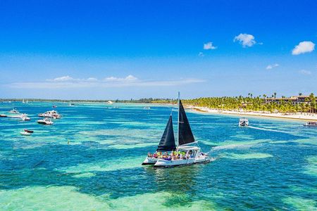 Private Catamaran with Parasailing / Snorkeling / Hooka Diving