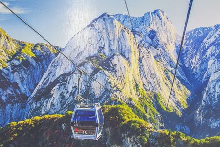 Private Day Tour: Mt. Huashan Adventure from Xi'an