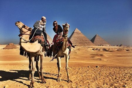 10 Hours Cairo Layover Tours Visit Giza Pyramids and Egyptian Museum and Bazaar