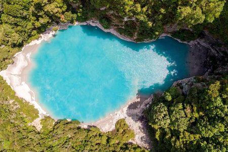 Volcanic Valley Self Guided Walking and Hiking at Waimangu