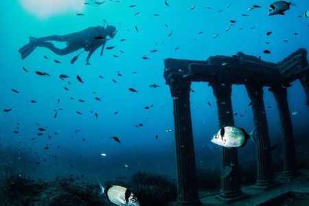 "Side: Scuba Diving in the Fascinating Underwater Museum"