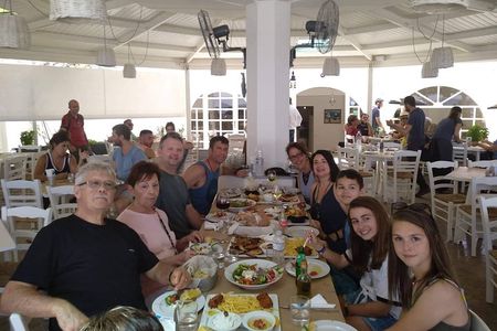 Santorini Private Tour With Food Experience