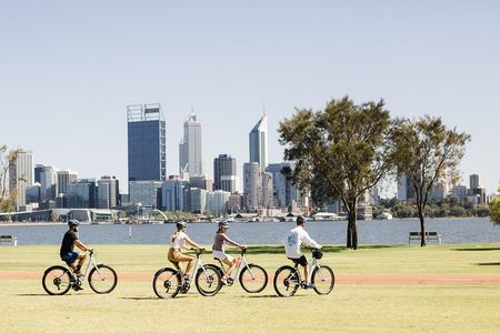 Perth Bike Tour - Majestic Foreshores and East Perth 