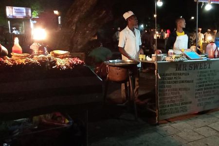 Walking Tour to The heart of Zanzibar ( STONE TOWN CITY)