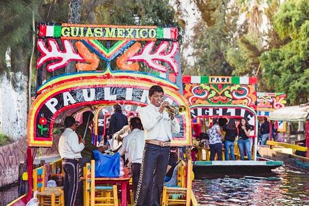 Small Group: Discover Xochimilco, Coyoacán, Frida Kahlo Museum and House