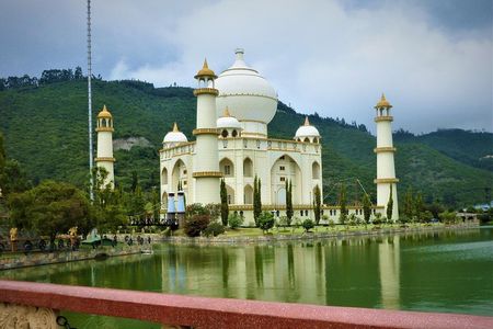 Jaime Duque Park and Salt Cathedral: 2 Unique Experiences Near Bogotá