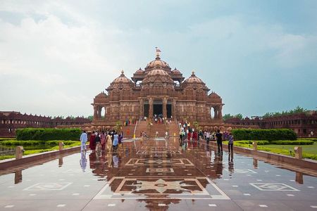 Akshardham Temple Tour