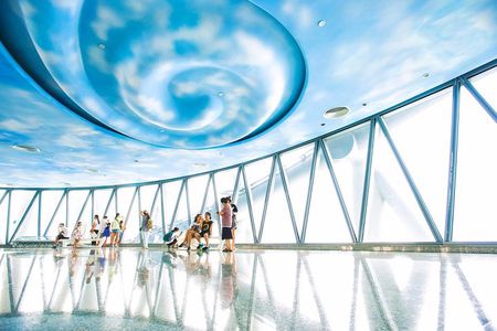 Private Guangzhou Night Tour with Canton Tower and Dim-Sum Dinner