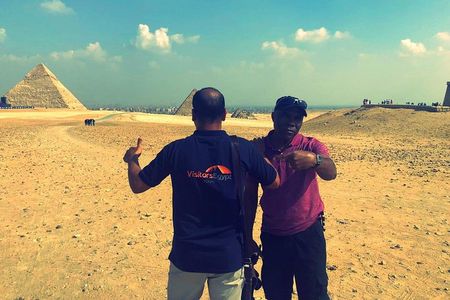 Pyramids of Giza and Sphinx Private Tour