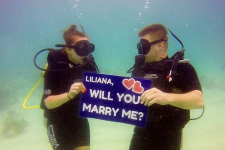 Underwater Marriage Proposal