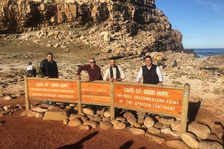Private Tour: Boulders Beach Penguin Colony and Cape of Good Hope 
