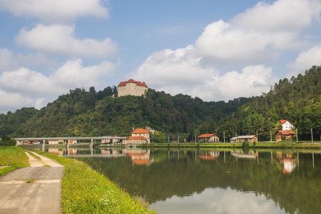 Castle Rajhenburg and House of Wines & Chocolate - Private tour from Ljubljana