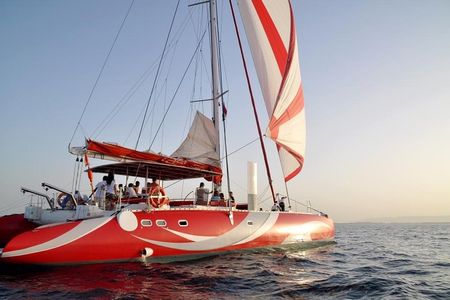 Catamaran Sailing Tour