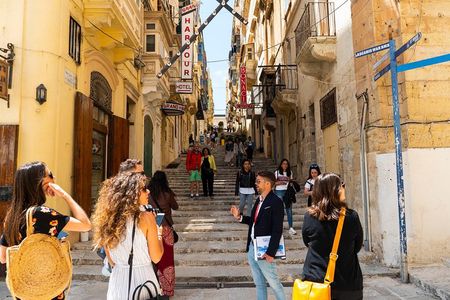 Wonderful Valletta, gastronomy, art, and history in the Mediterranean