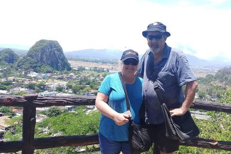 Private tour from Da Nang port to Marble Mountains & Hoi An City